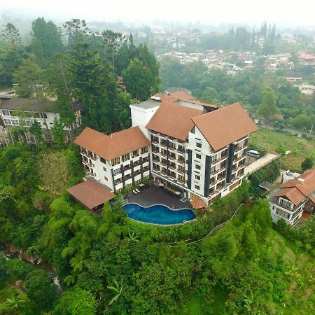 The Grand Hill Resort-Hotel Puncak Exterior foto