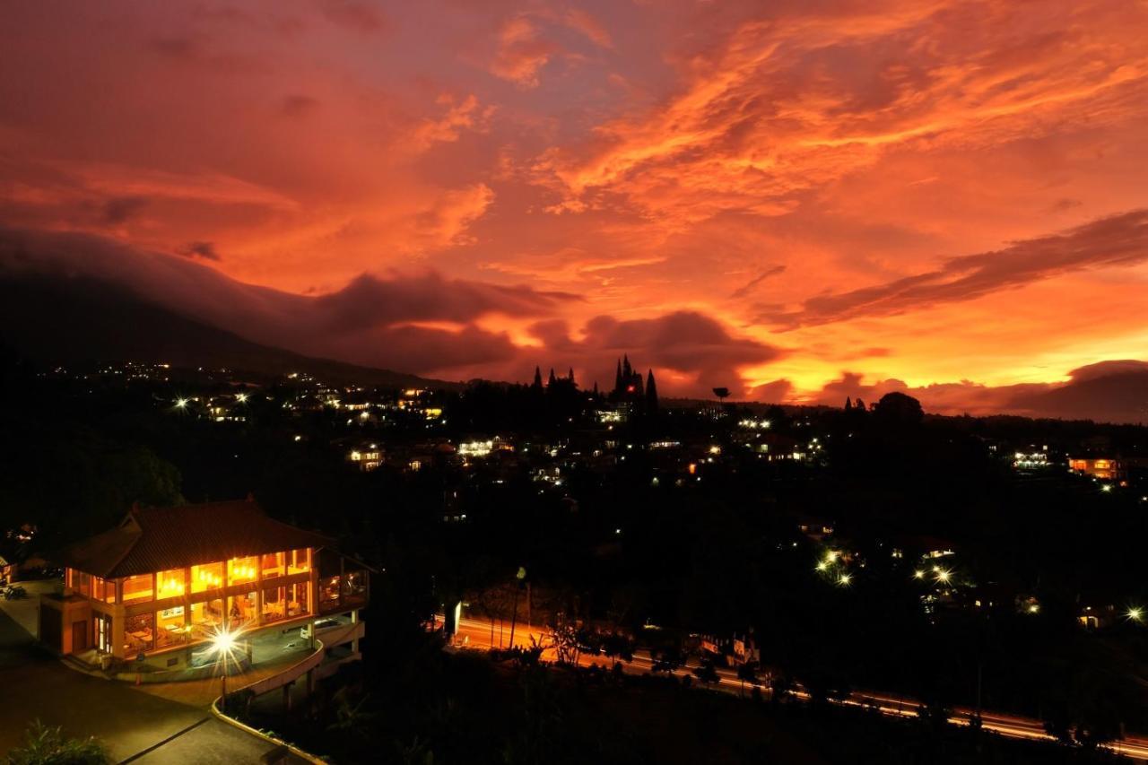 The Grand Hill Resort-Hotel Puncak Exterior foto