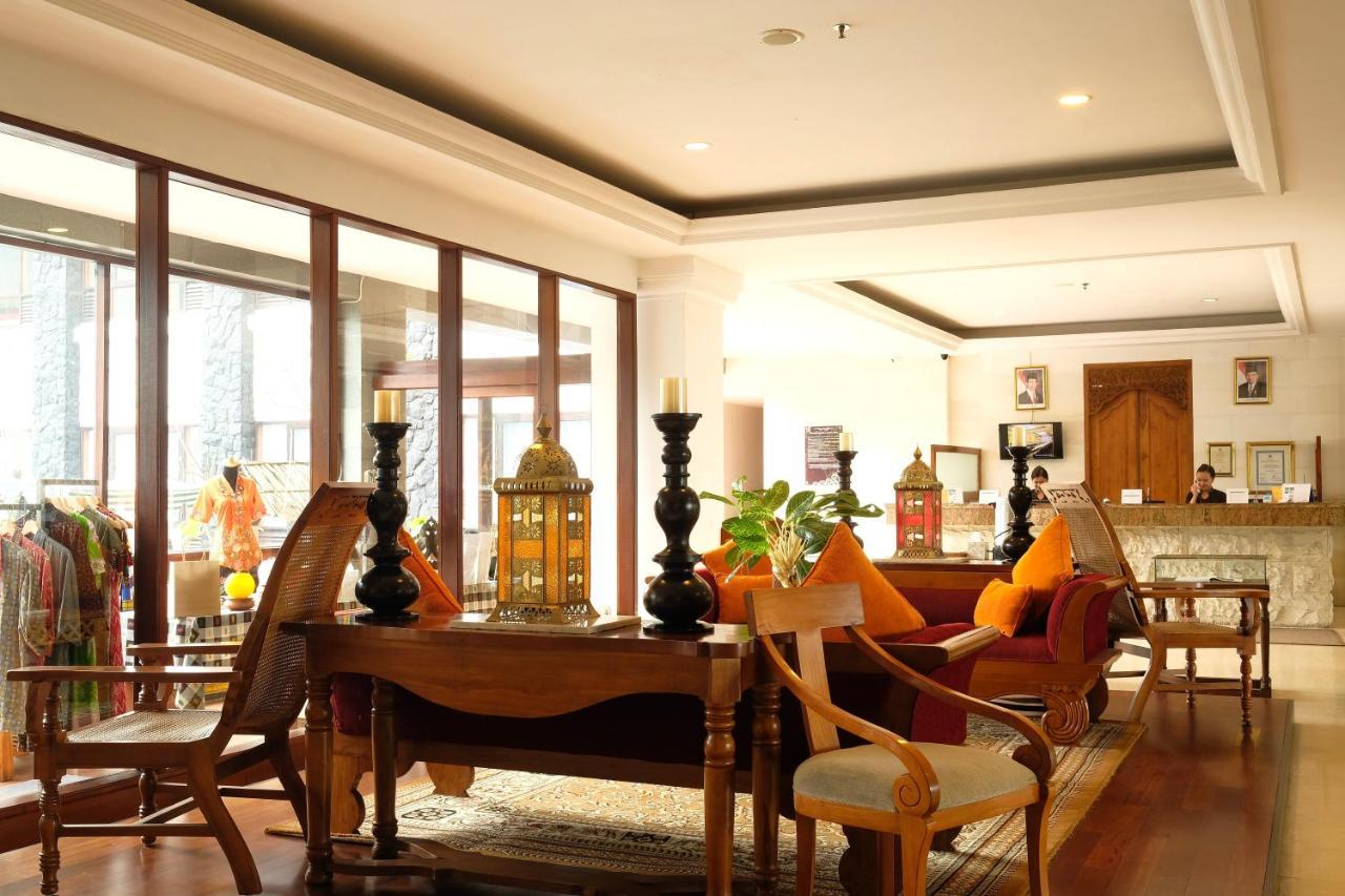 The Grand Hill Resort-Hotel Puncak Exterior foto
